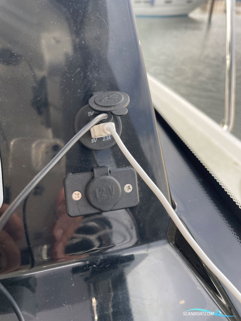 Jeanneau Merry Fisher 1095 Fly