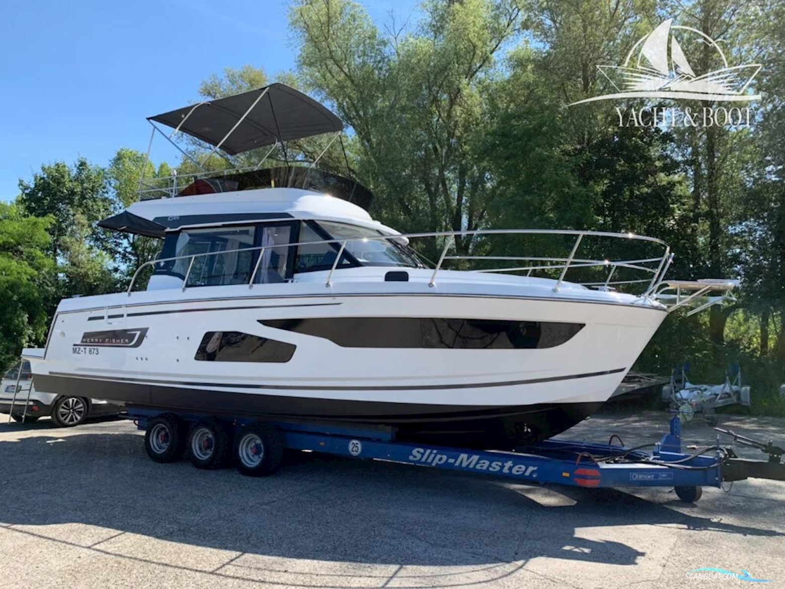 Jeanneau Merry Fisher 1095 Fly Motorboat 2022, with Yamaha Motor Company engine, Germany