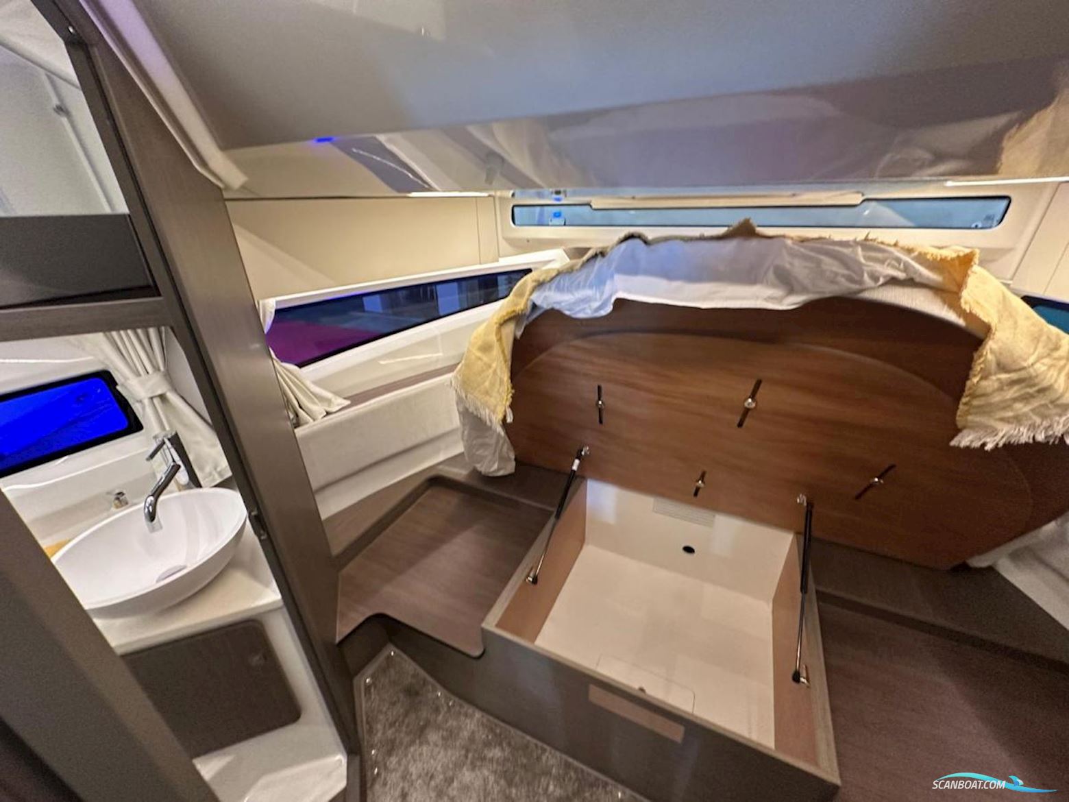 Jeanneau Merry Fisher 1095 Fly Serie 2