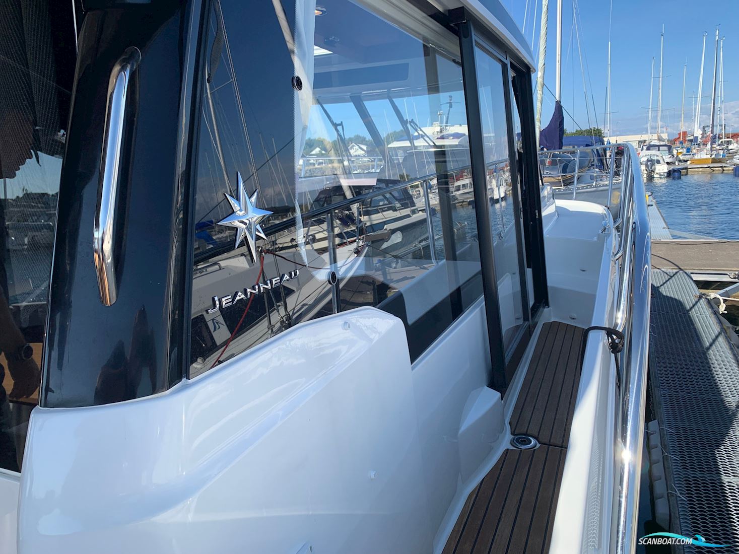 Jeanneau Merry Fisher 1095