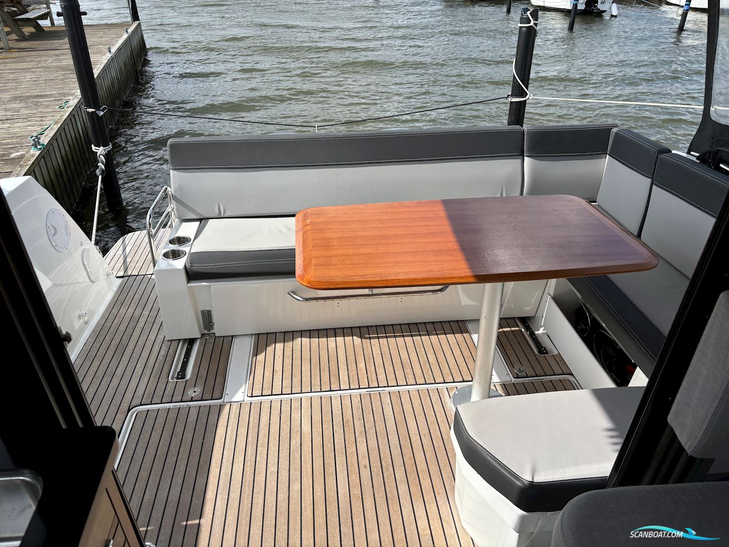 Jeanneau Merry Fisher 1095