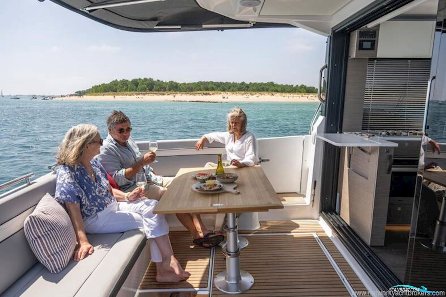 Jeanneau Merry Fisher 1295 Coupe