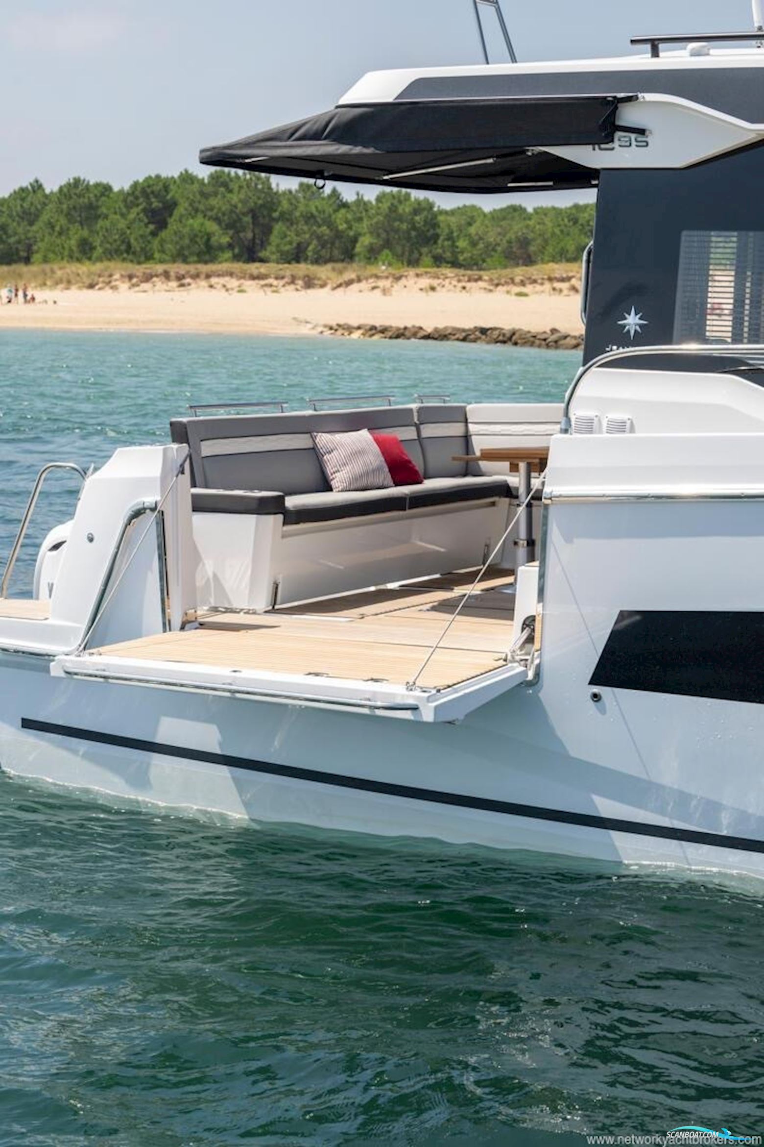 Jeanneau Merry Fisher 1295 Coupe