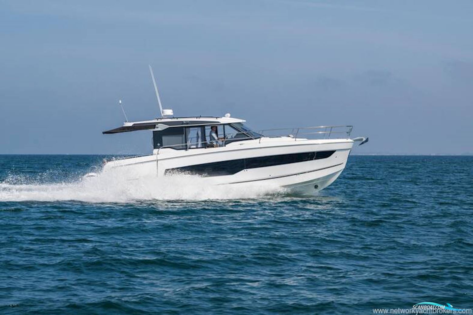 Jeanneau Merry Fisher 1295 Coupe
