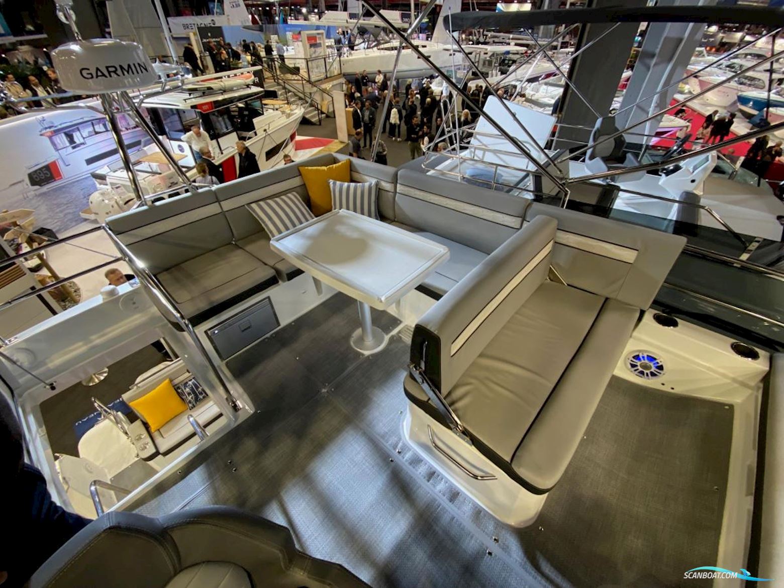 Jeanneau Merry Fisher 1295 FLY