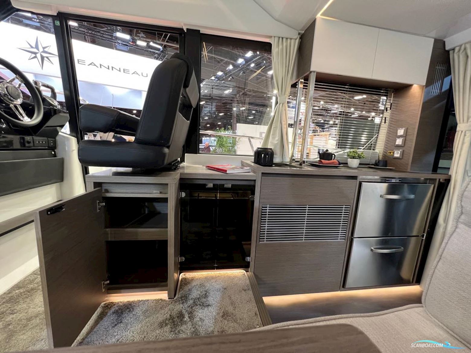 Jeanneau Merry Fisher 1295 FLY