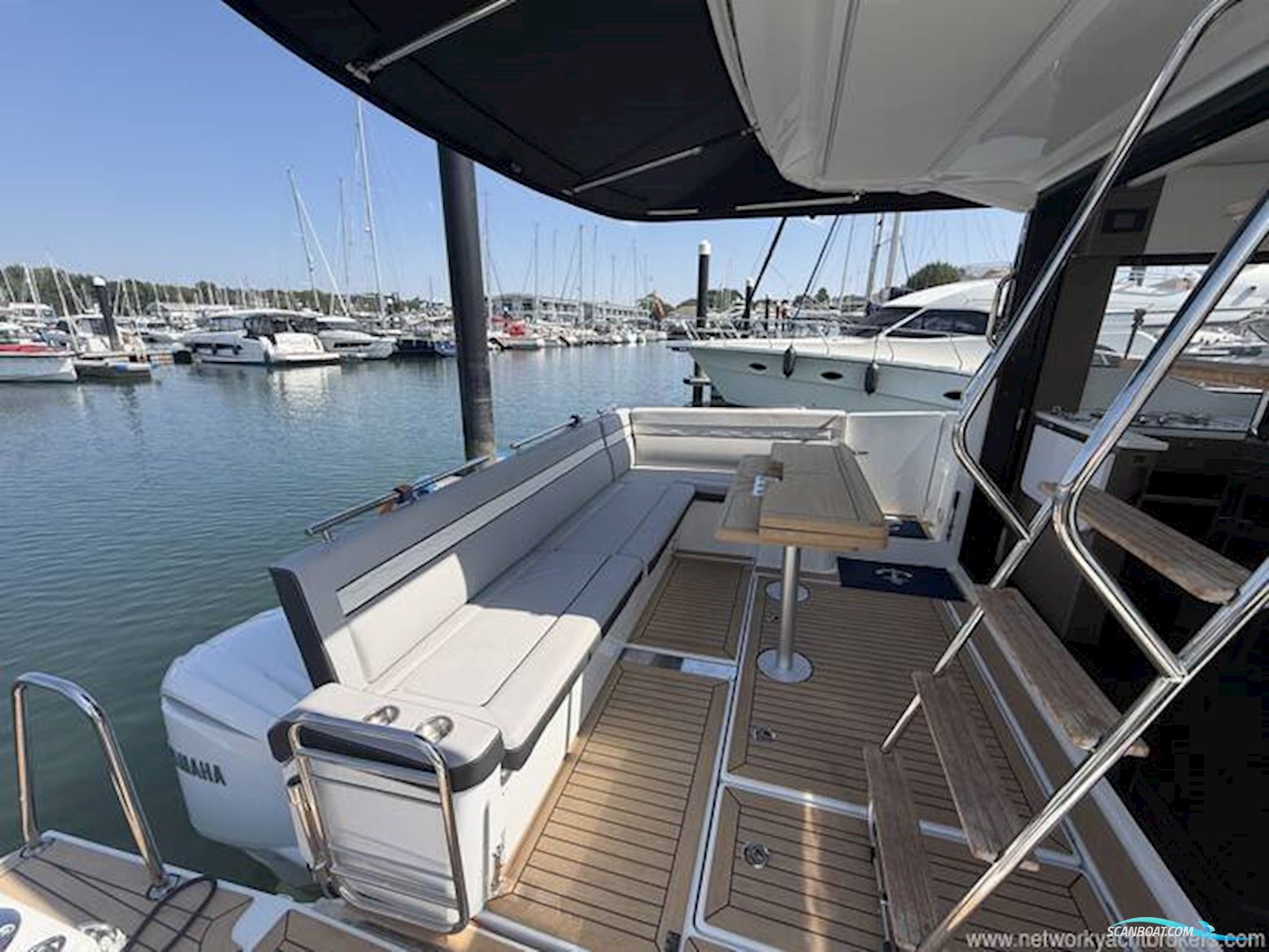 Jeanneau Merry Fisher 1295 Fly