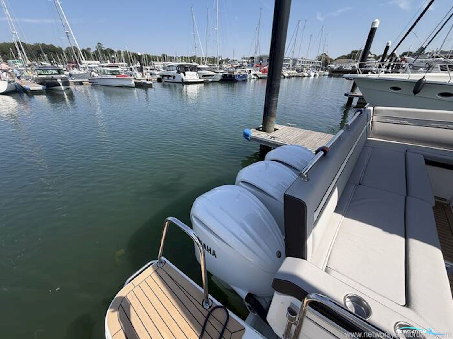 Jeanneau Merry Fisher 1295 Fly