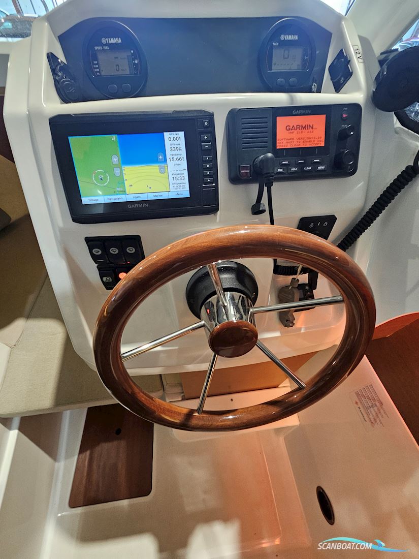 Jeanneau Merry Fisher 605