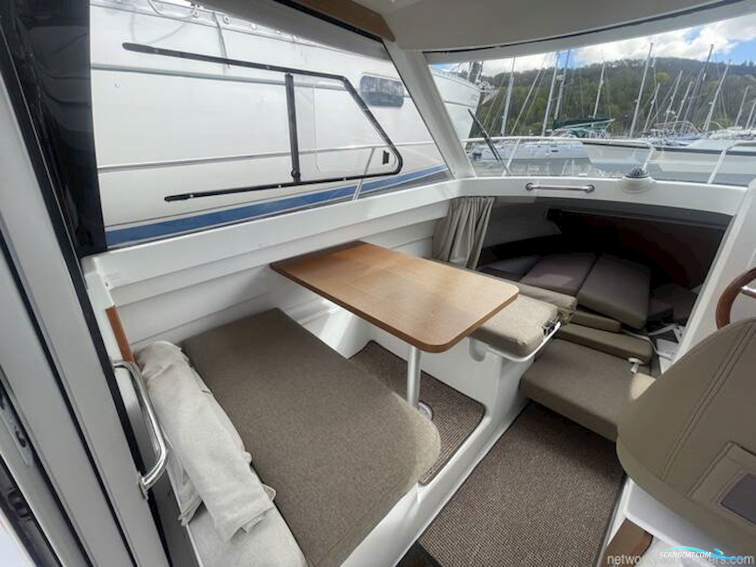 Jeanneau Merry Fisher 645