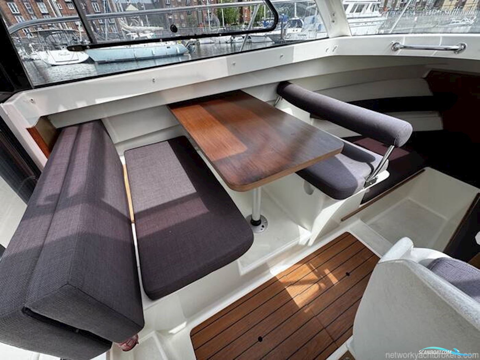 Jeanneau Merry fisher 645