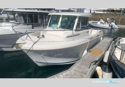 Jeanneau MERRY FISHER 655 MARLIN Motorboat 2005, with Nanni engine, France