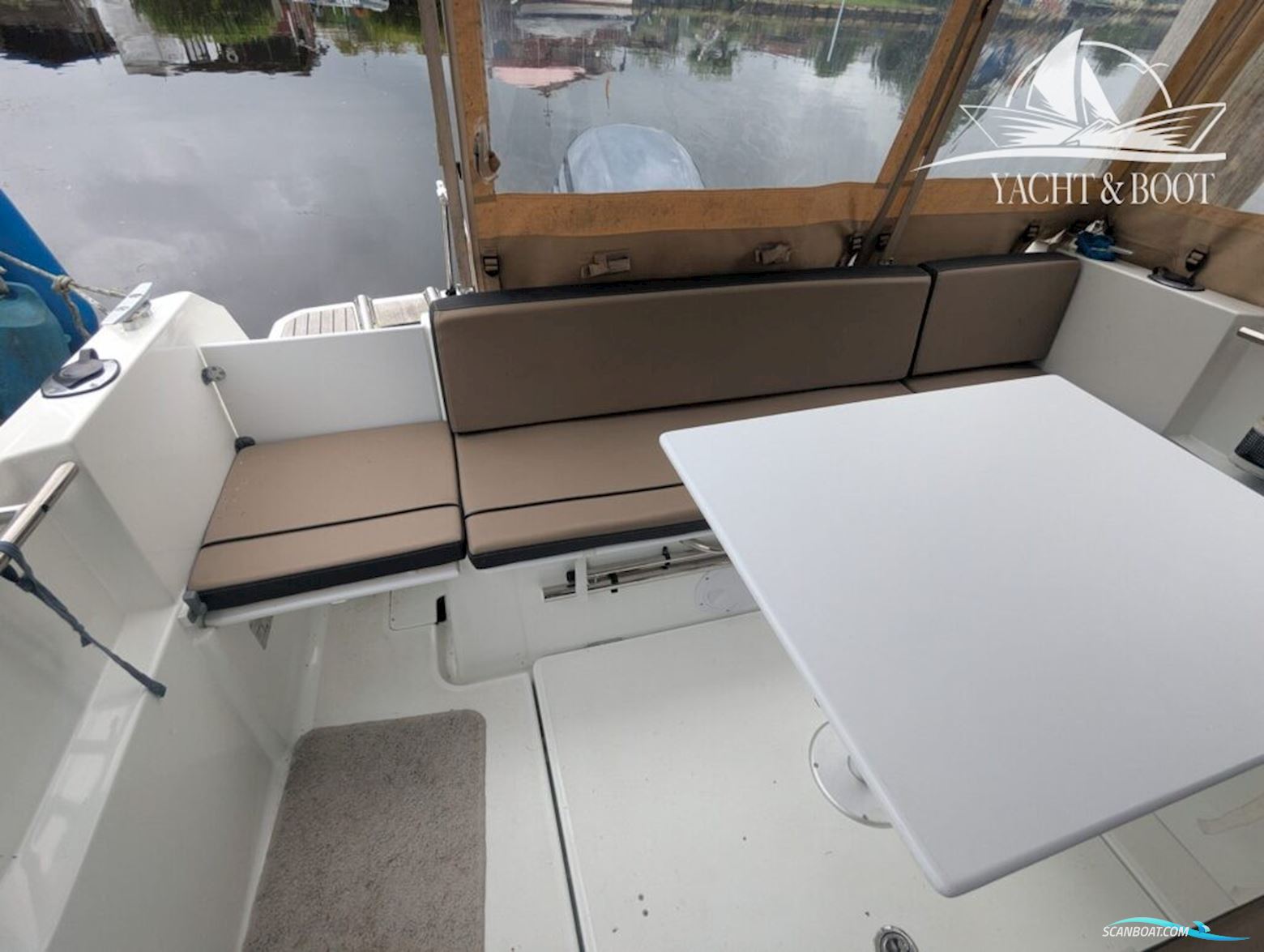 Jeanneau Merry Fisher 695 "Legend"