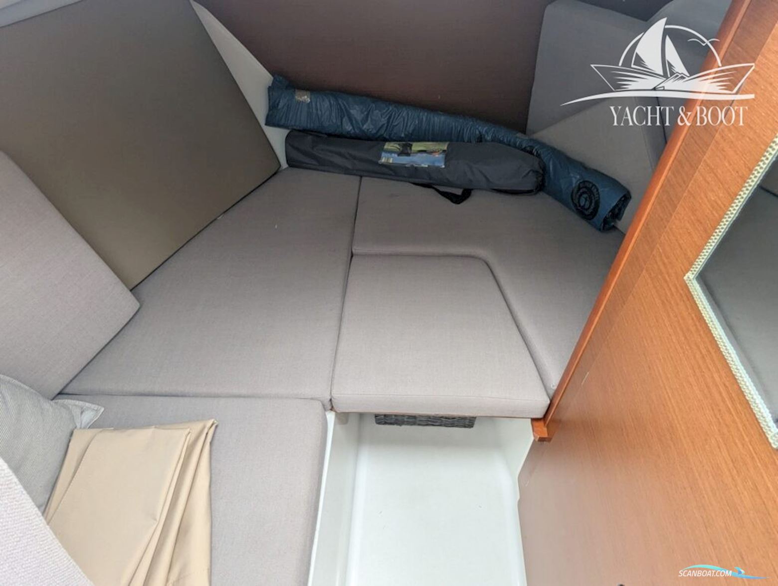 Jeanneau Merry Fisher 695 "Legend"