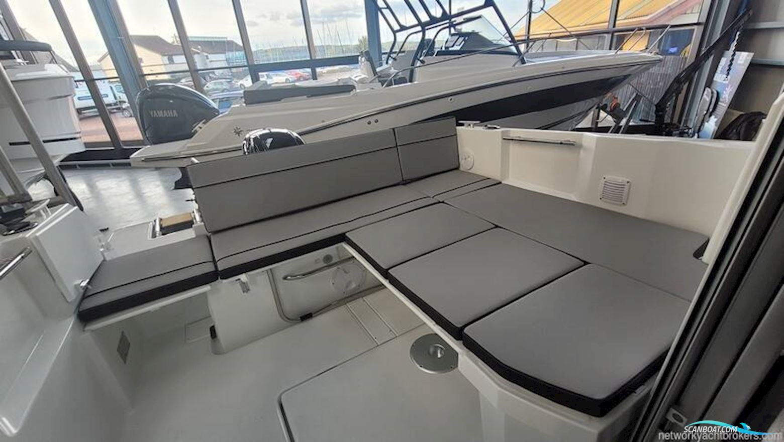 Jeanneau Merry Fisher 695 S2 - High Spec