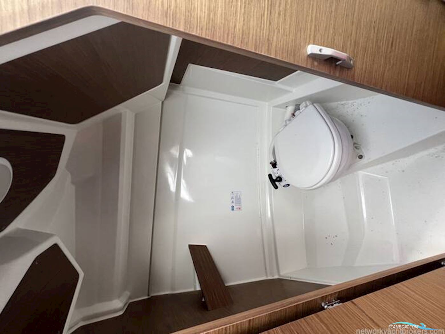 Jeanneau Merry Fisher 695