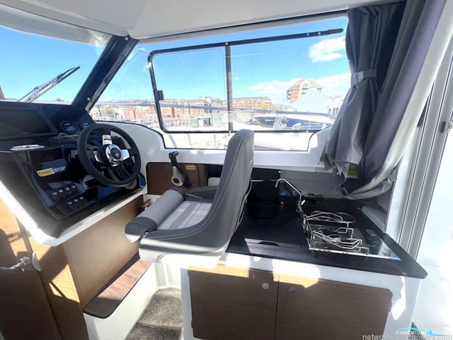 Jeanneau Merry Fisher 695