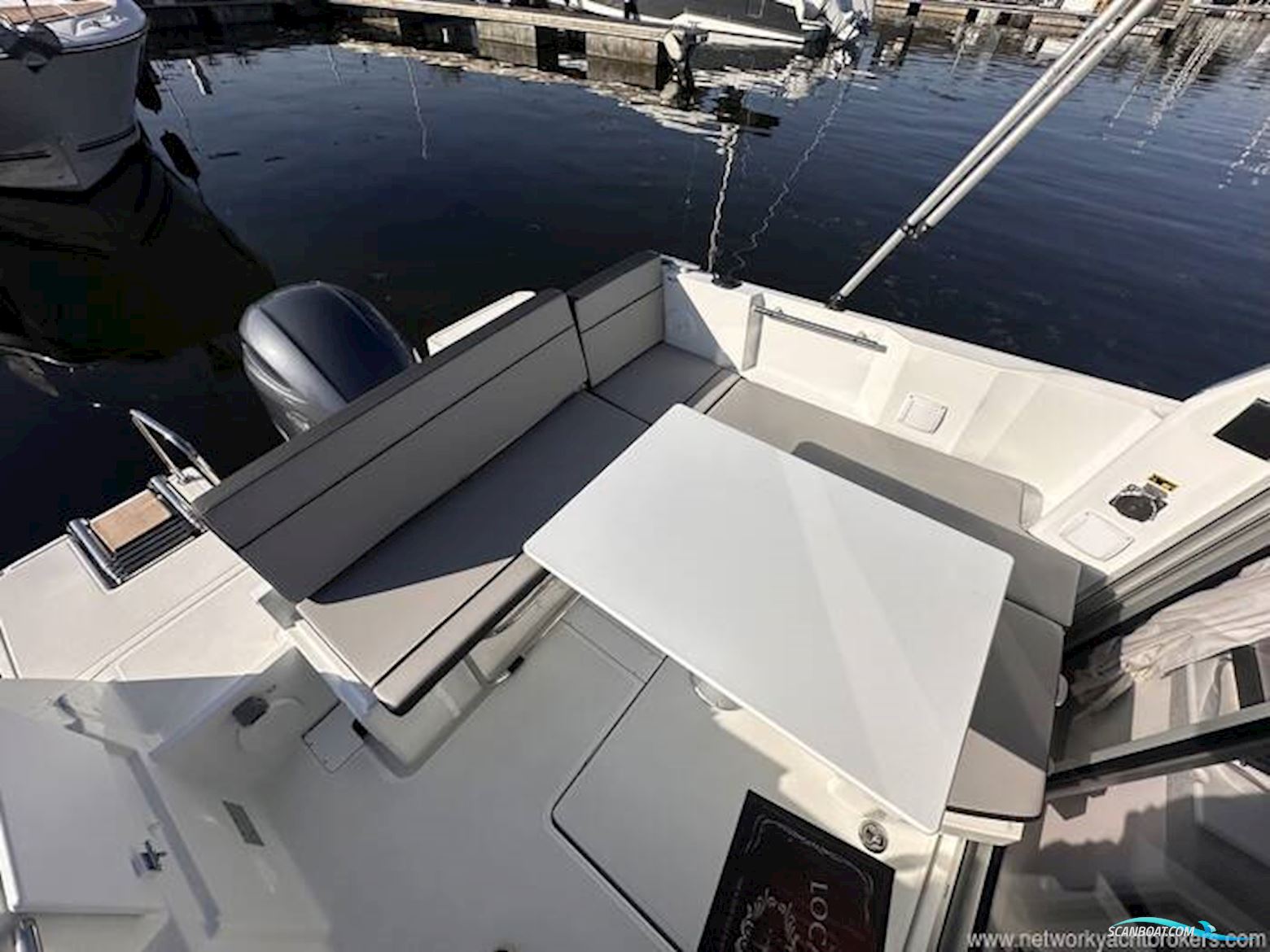 Jeanneau Merry Fisher 695 Series 2