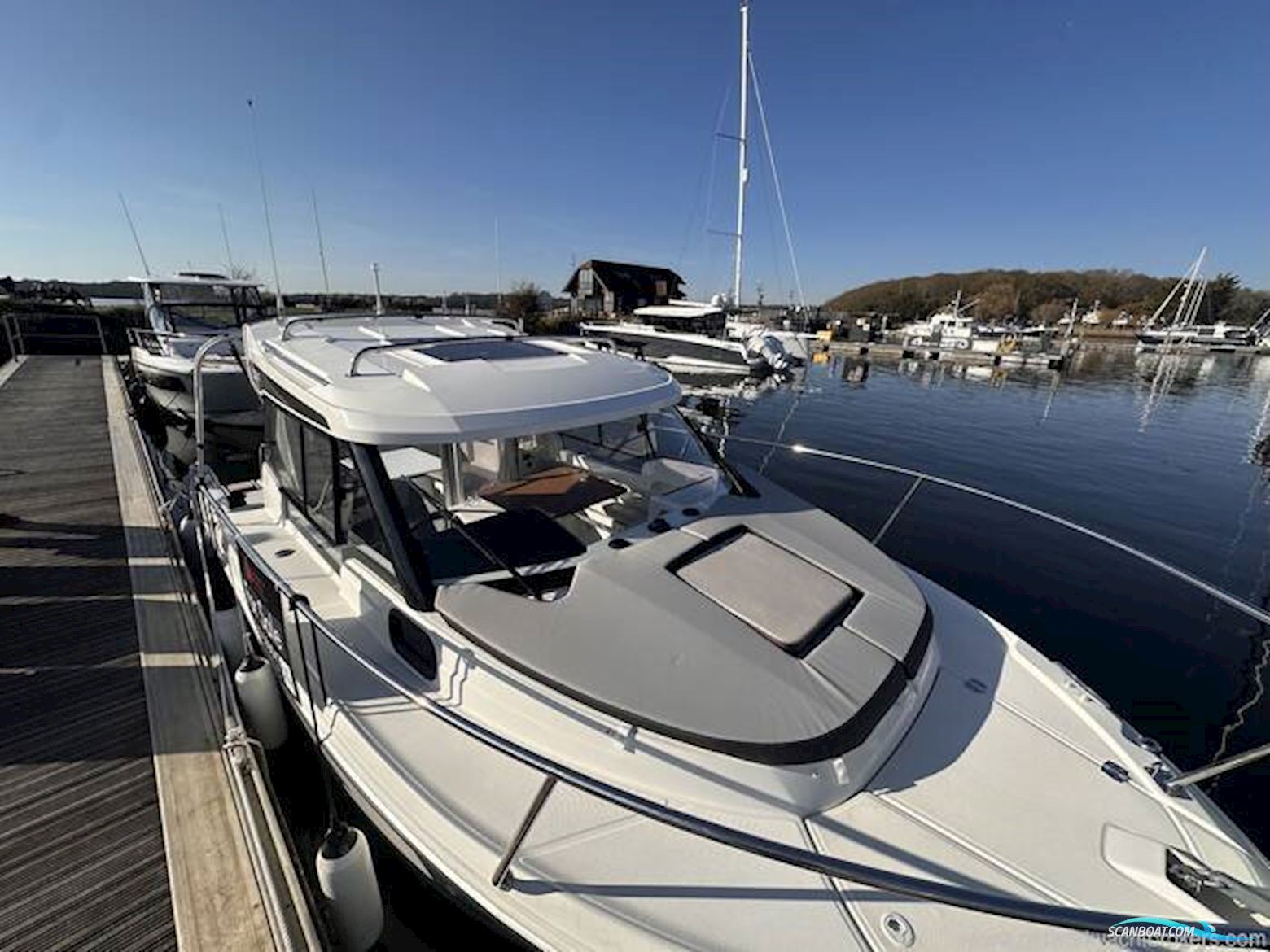 Jeanneau Merry Fisher 695 Series 2