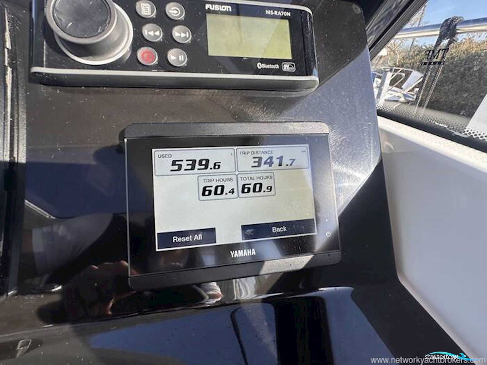 Jeanneau Merry Fisher 695 Series 2