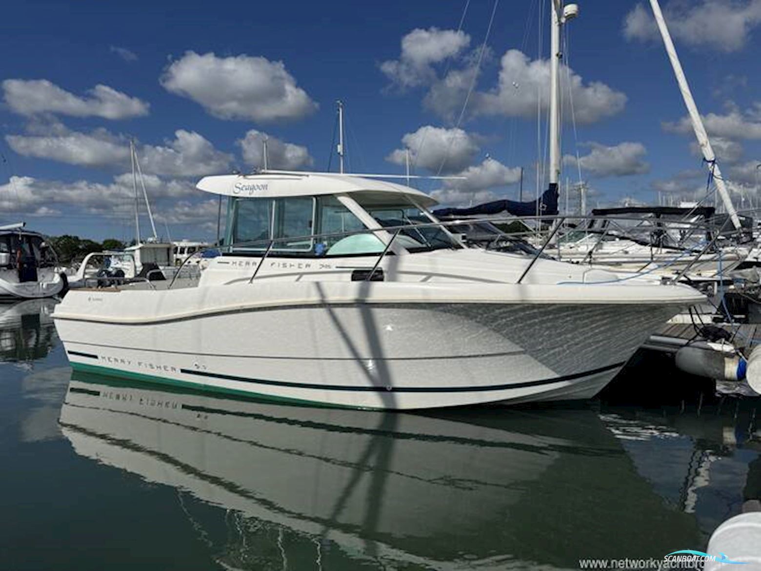 Jeanneau Merry Fisher 725