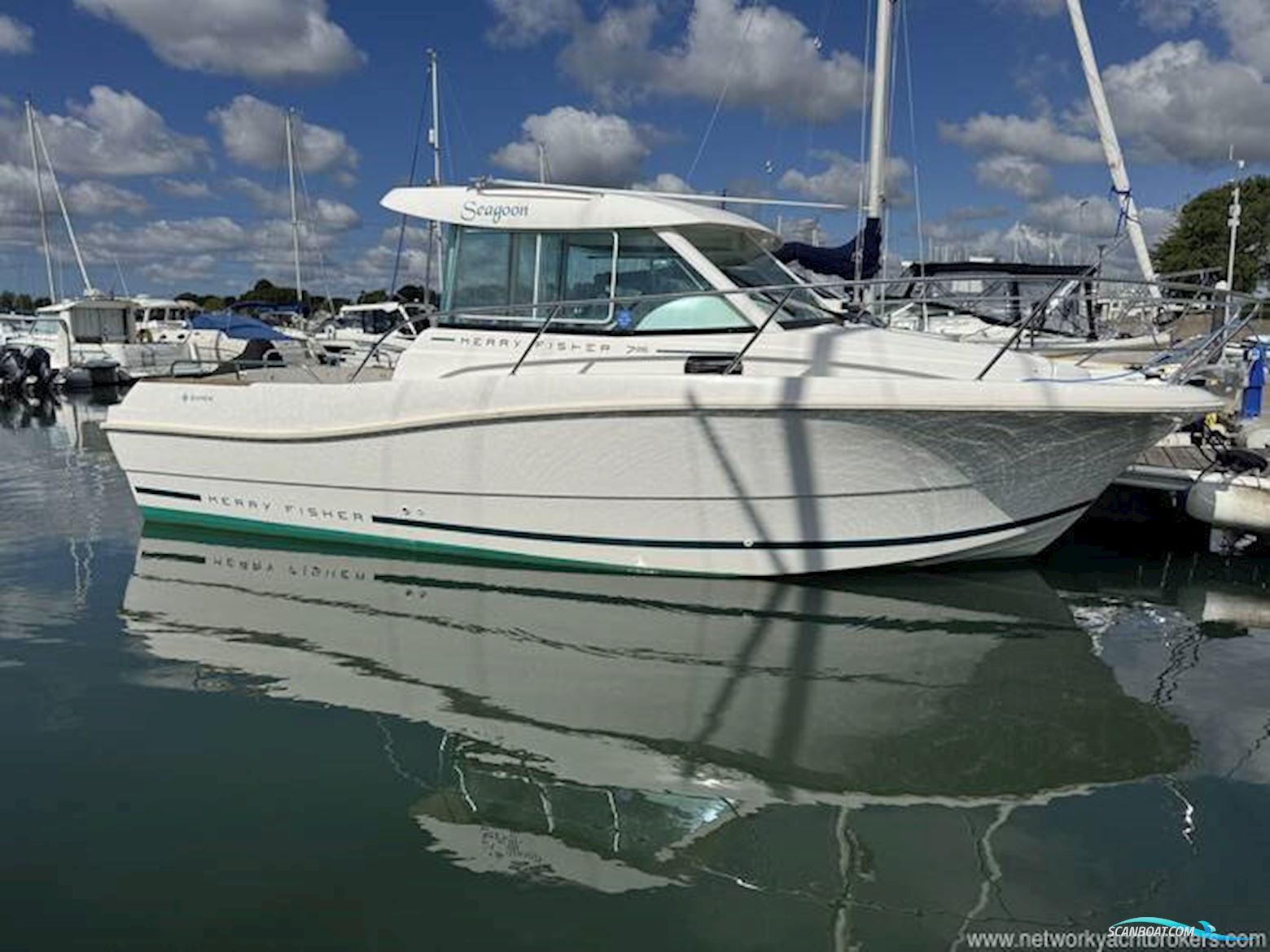 Jeanneau Merry Fisher 725