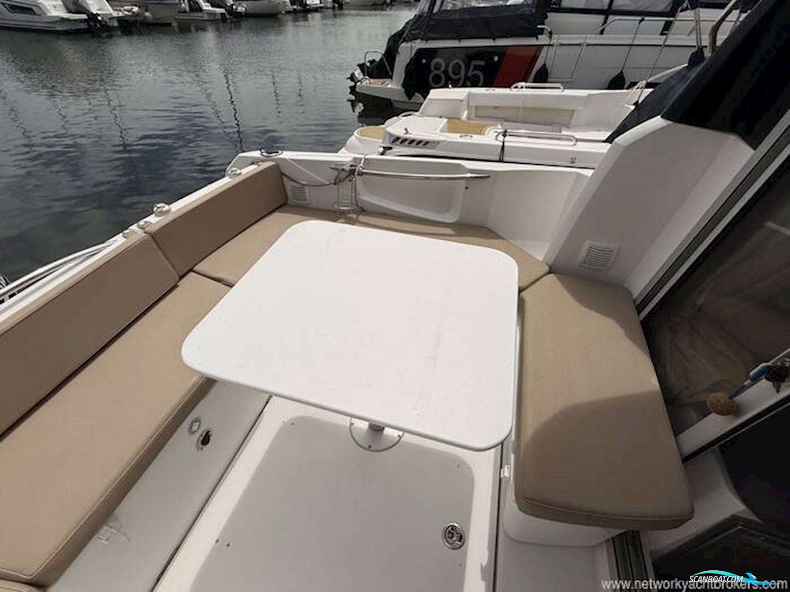 Jeanneau Merry Fisher 755