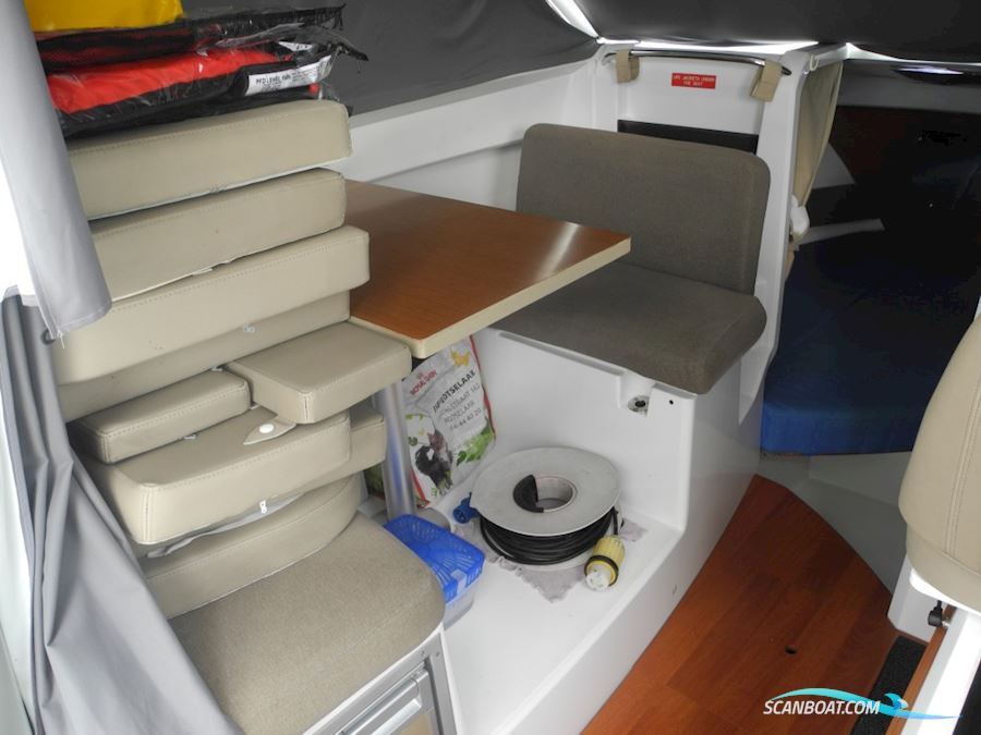 Jeanneau Merry Fisher 755