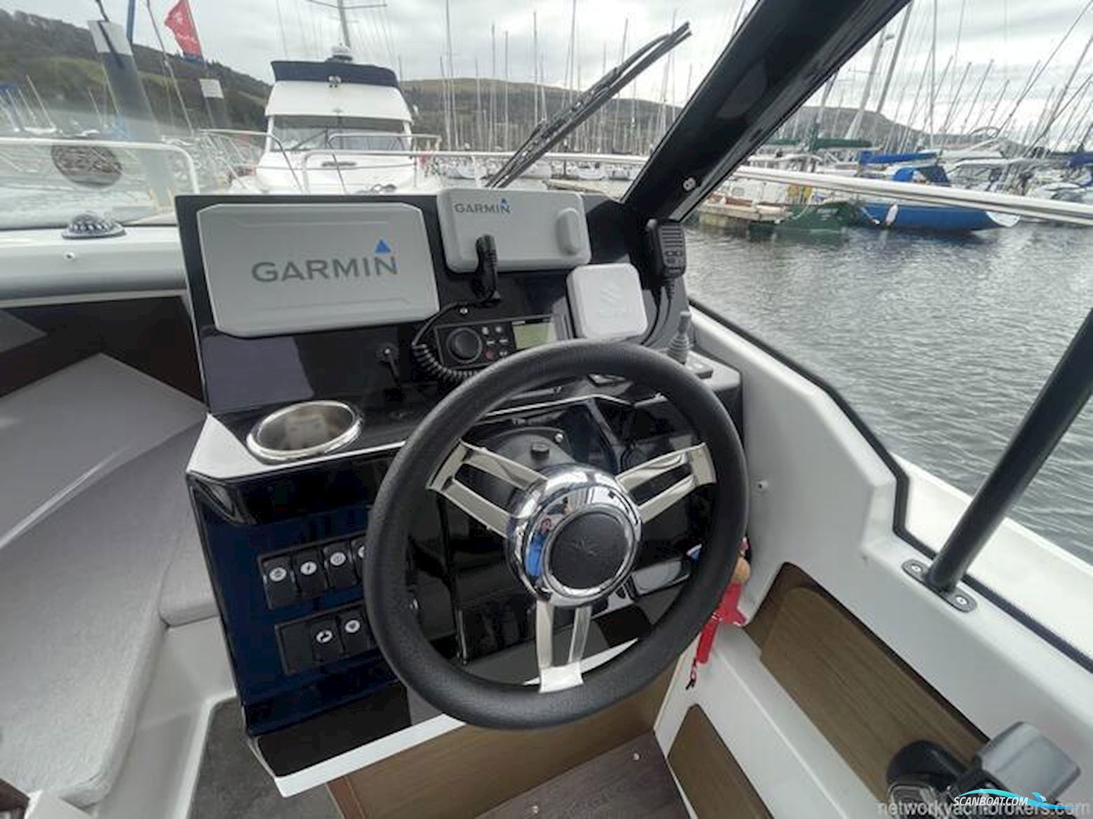 Jeanneau Merry Fisher 795 s2 Legende