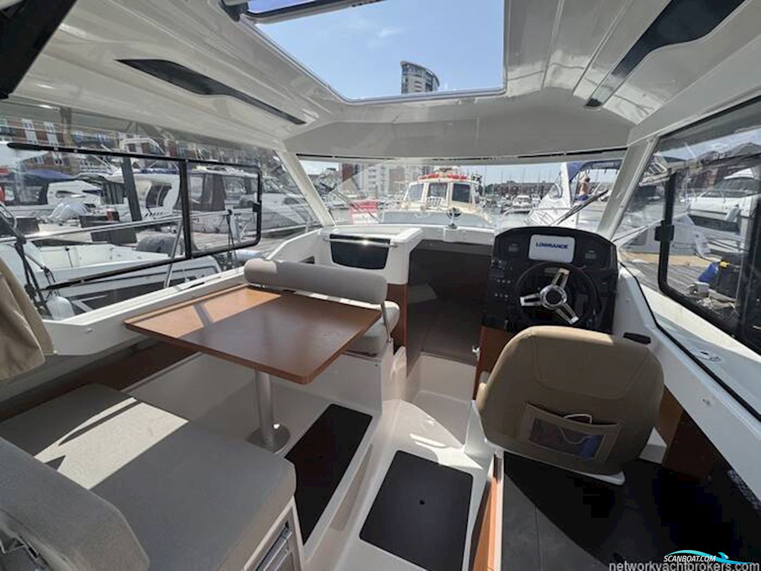 Jeanneau Merry Fisher 795