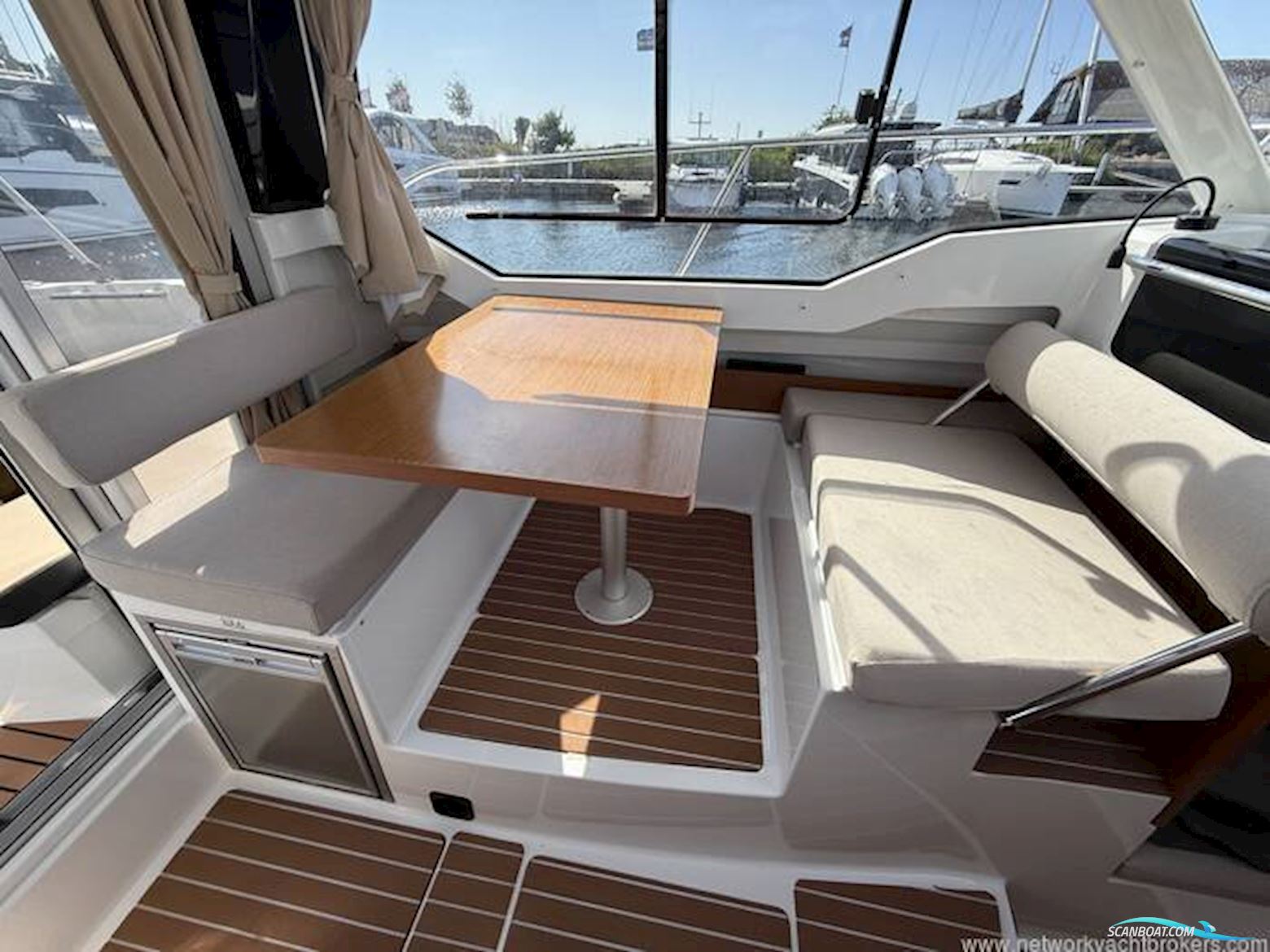 Jeanneau Merry Fisher 795