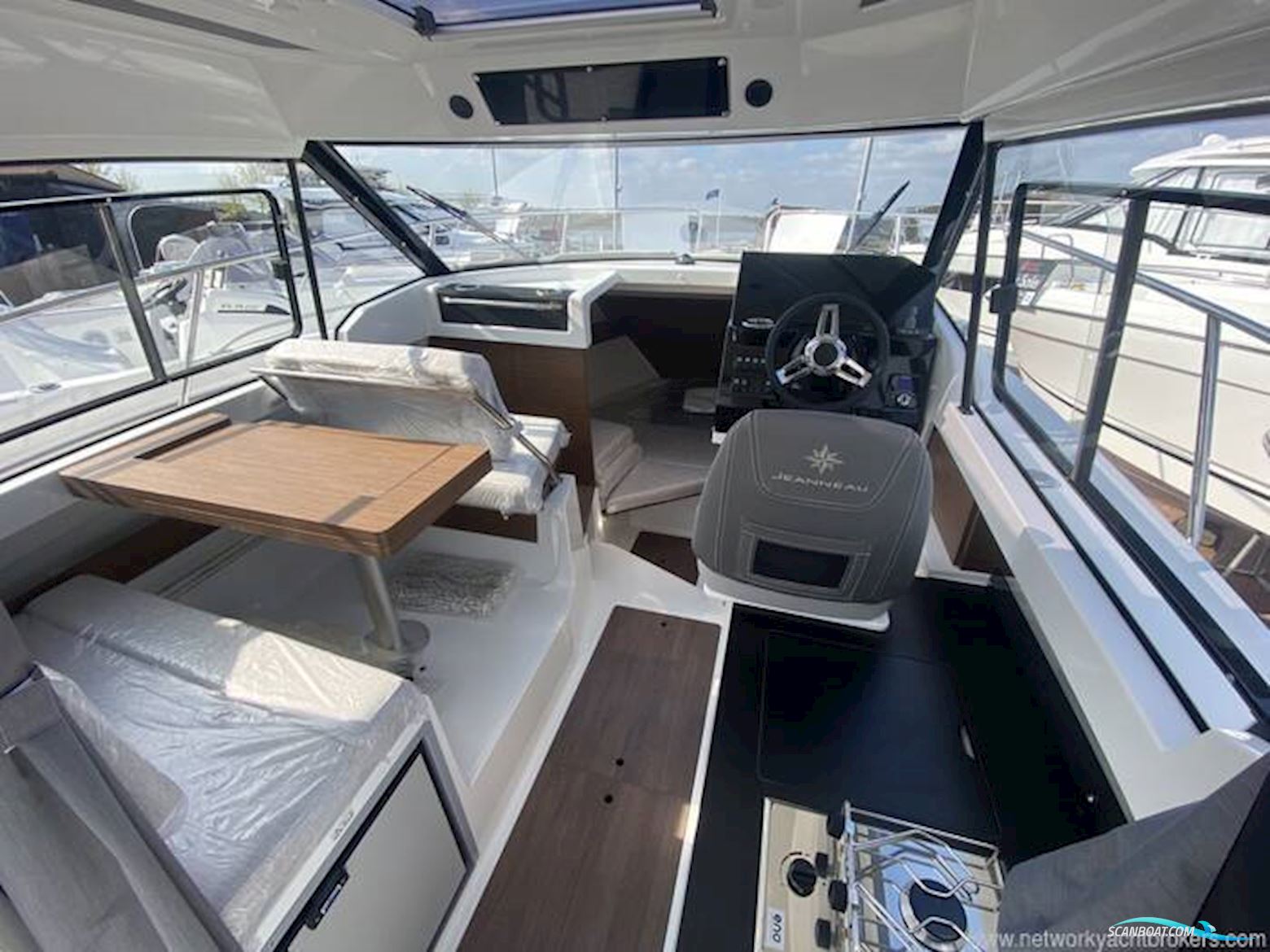 Jeanneau Merry Fisher 795