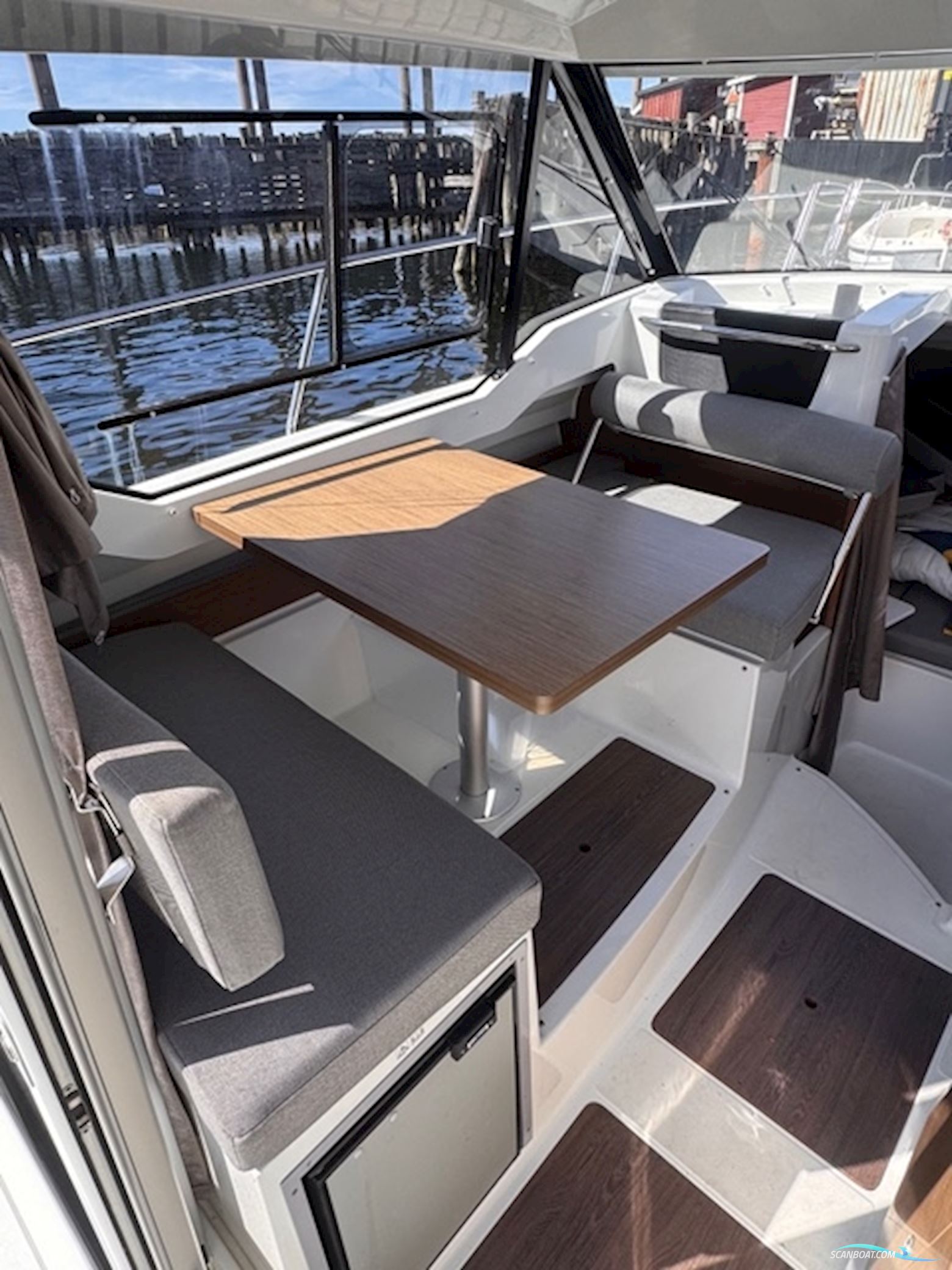 Jeanneau Merry Fisher 795