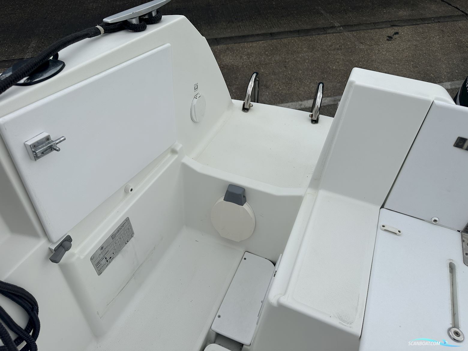 Jeanneau Merry Fisher 795