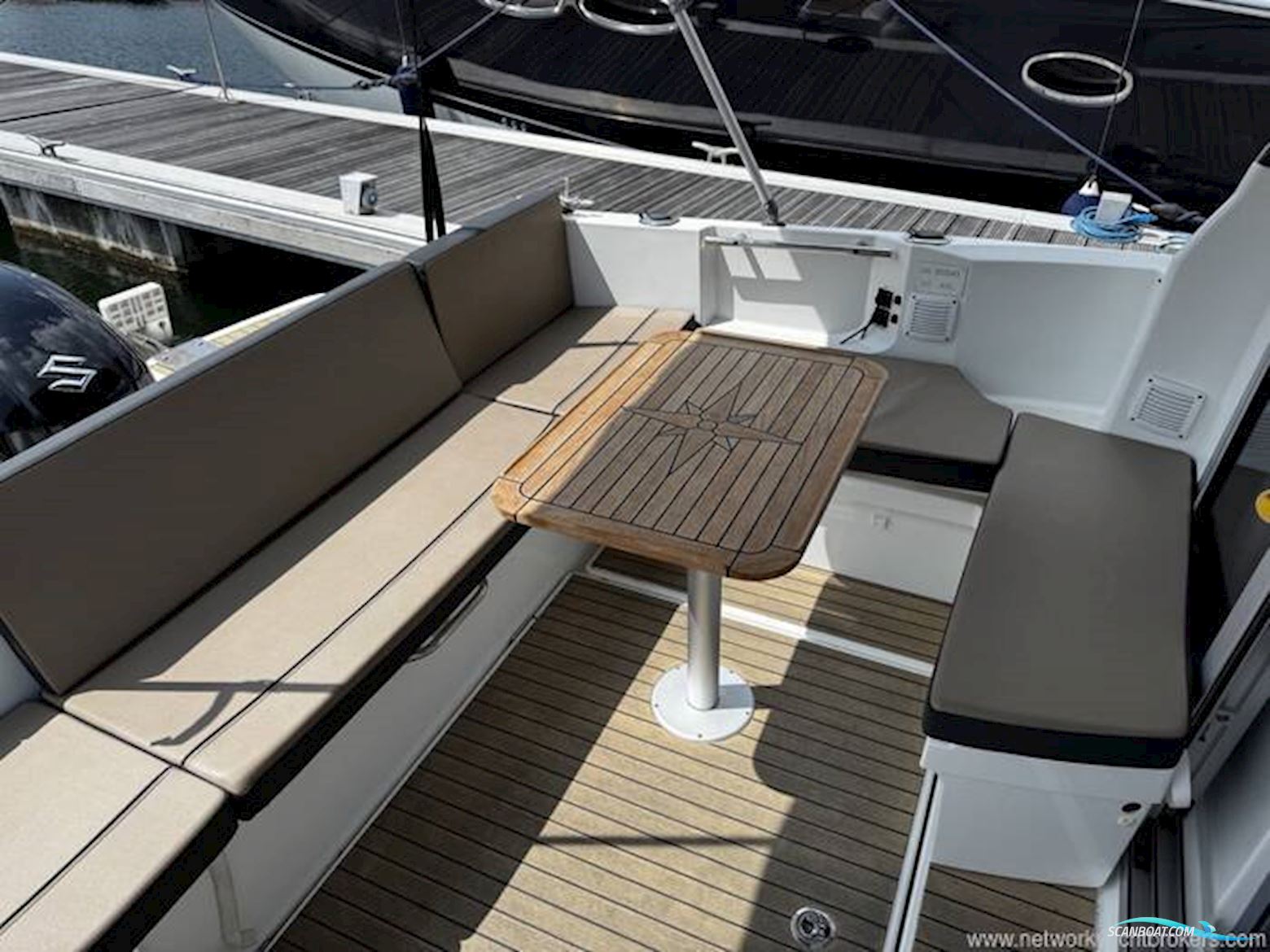 Jeanneau Merry Fisher 795