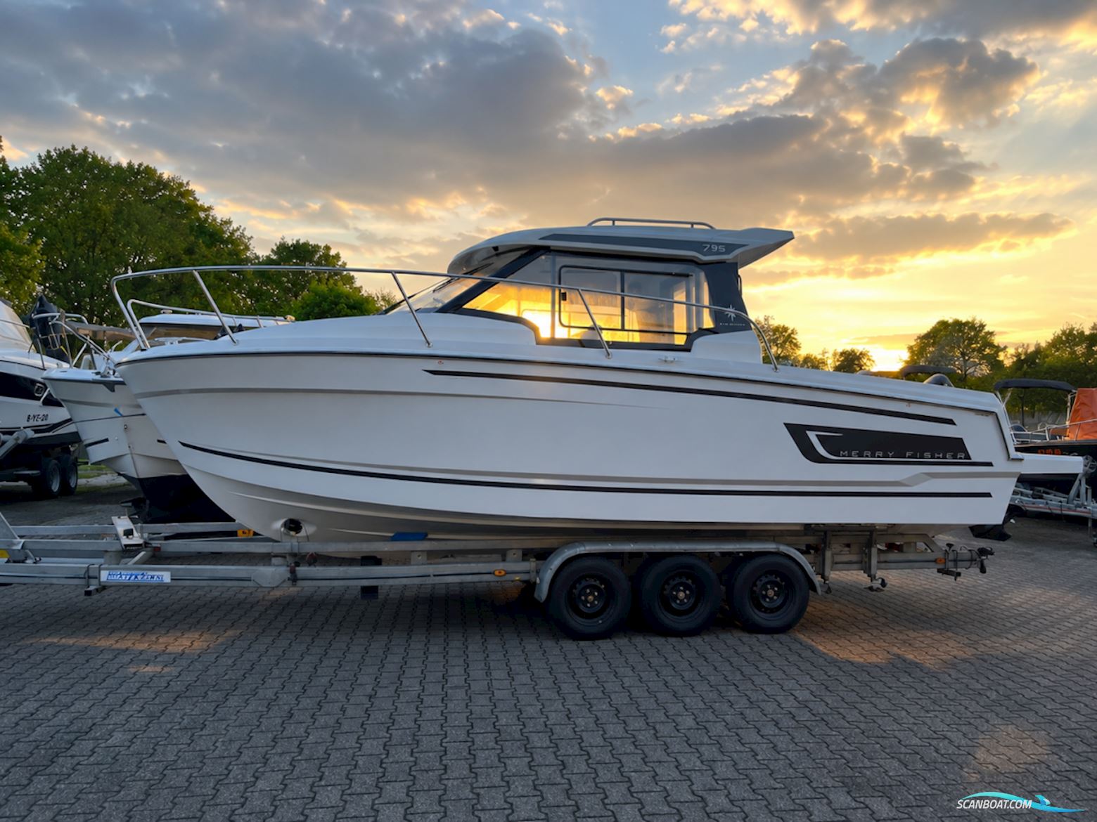 Jeanneau Merry Fisher 795 Serie 2. Dit Schip is Aanwezig op de Suzuki Stand Van Hiswa te Water 2026. Motorboat 2026, with Suzuki engine, The Netherlands