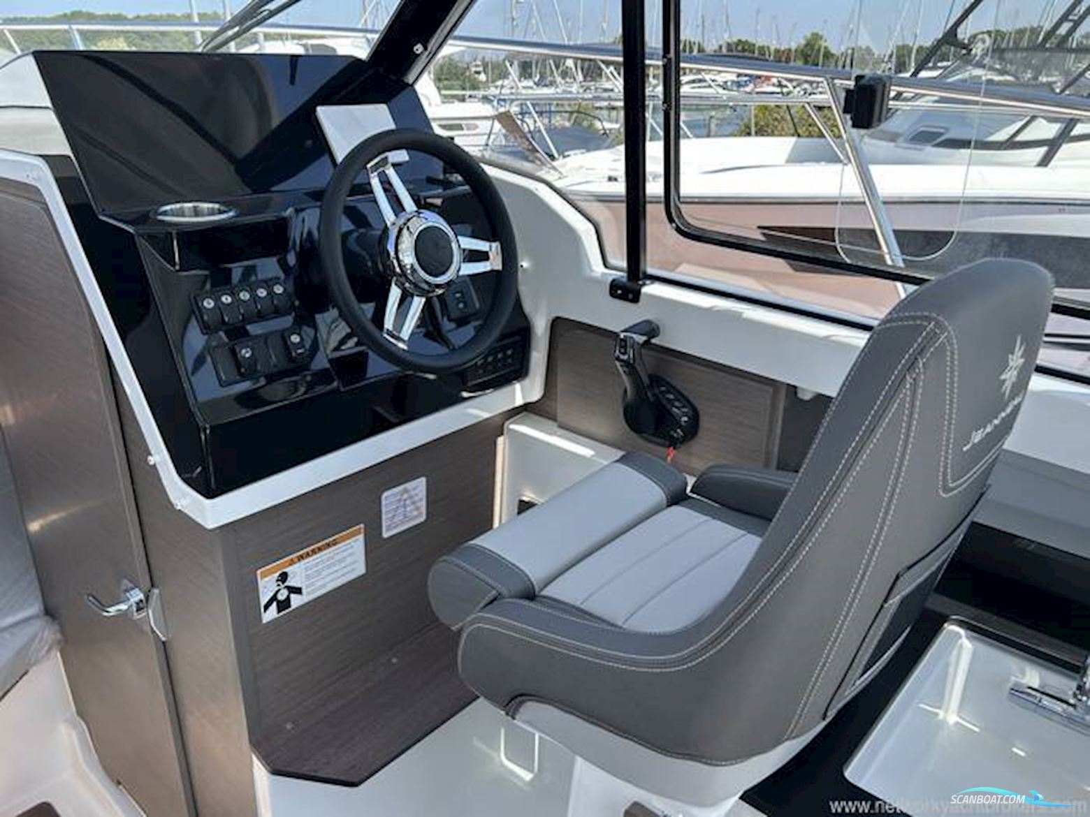 Jeanneau Merry Fisher 795 Series 2