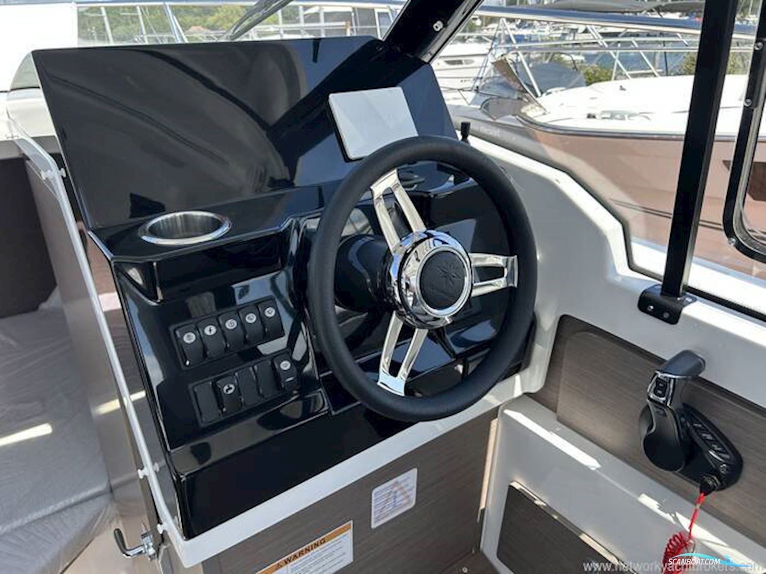 Jeanneau Merry Fisher 795 Series 2
