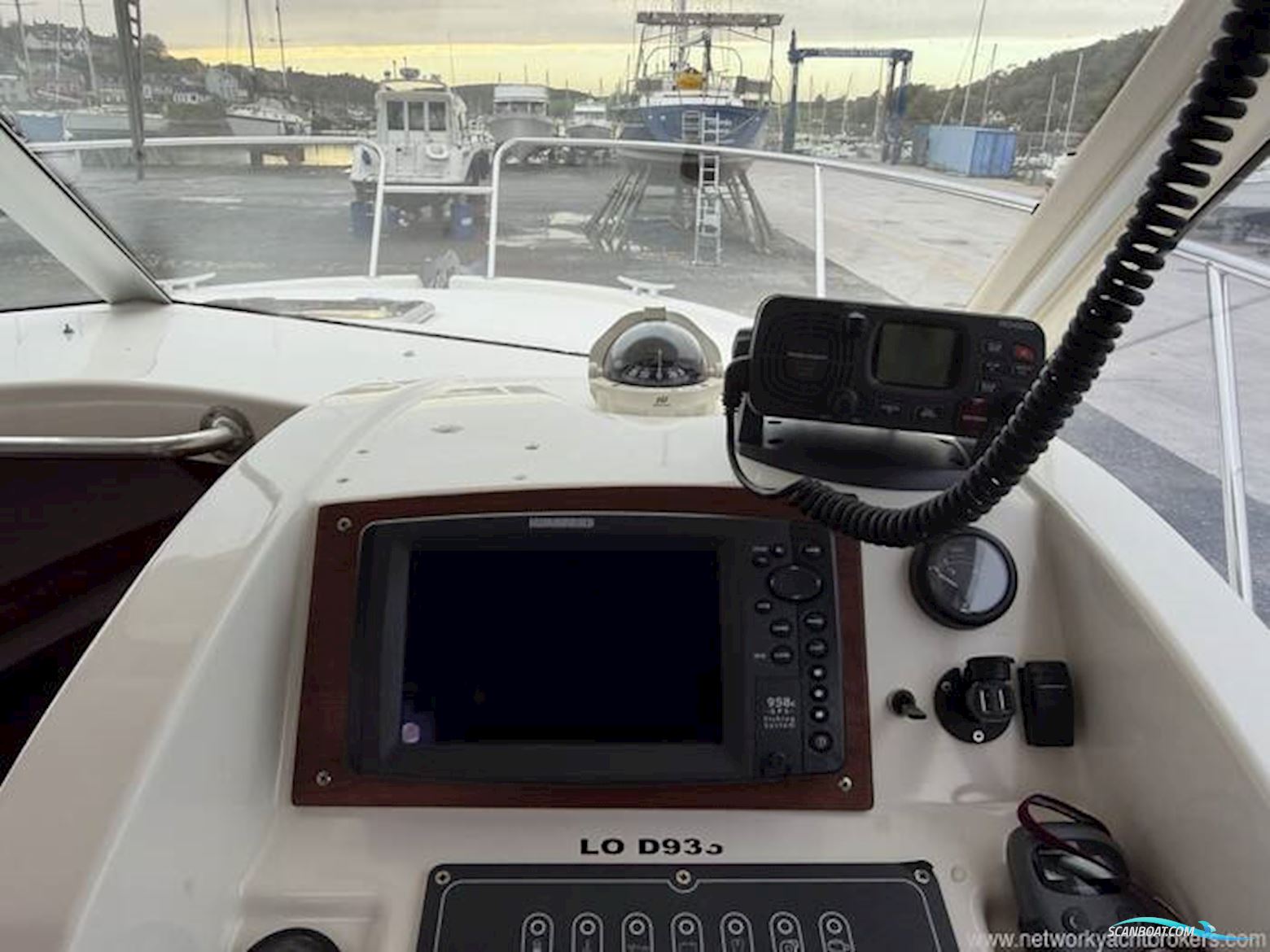 Jeanneau Merry Fisher 815