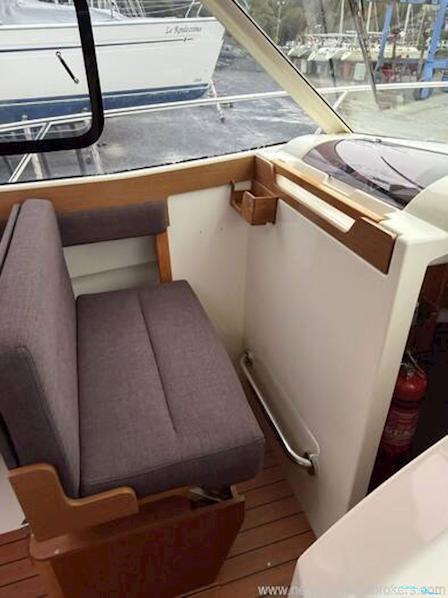 Jeanneau Merry Fisher 815