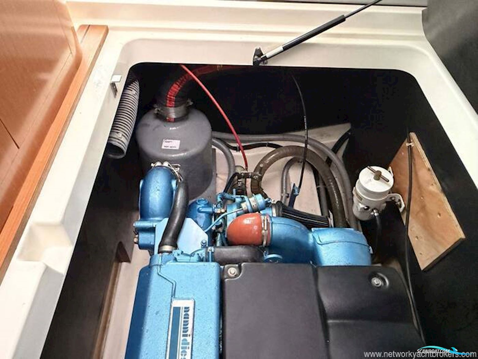 Jeanneau Merry Fisher 815