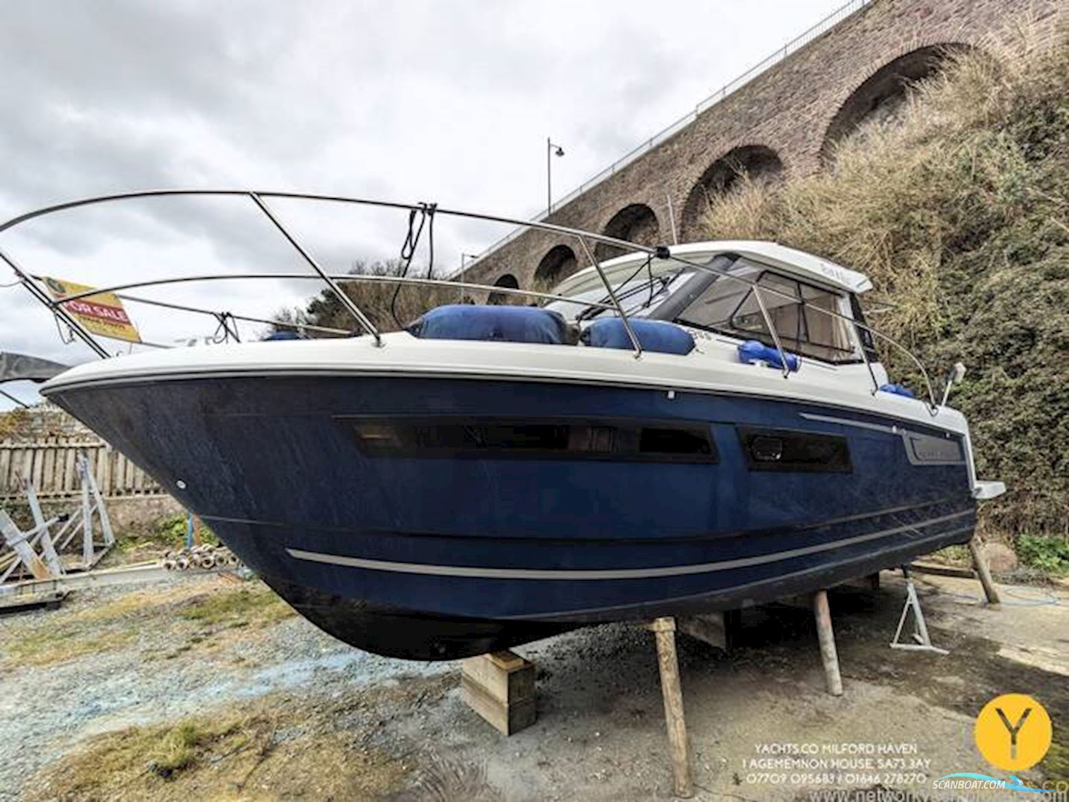 Jeanneau Merry Fisher 855