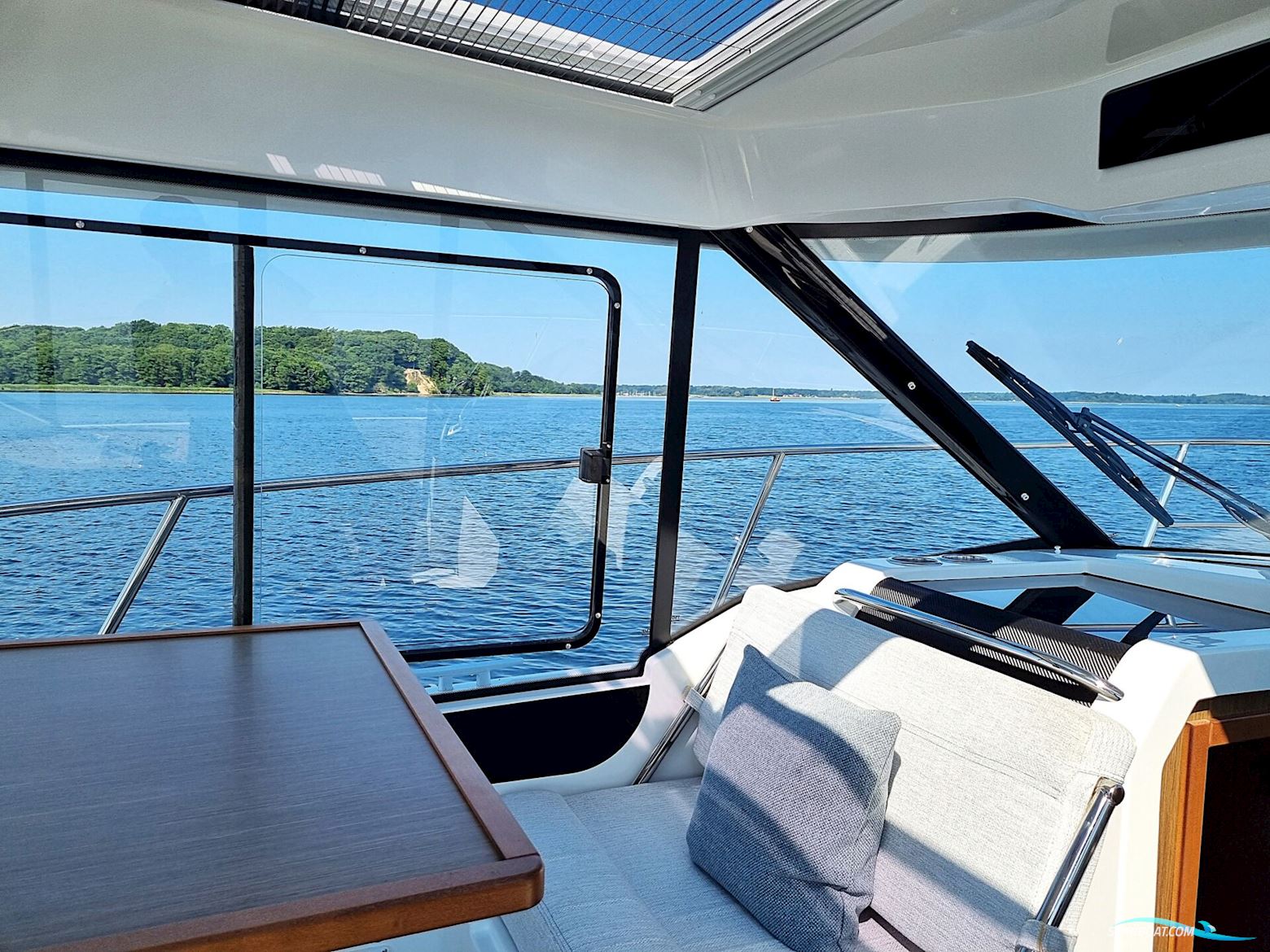 Jeanneau Merry Fisher 895 –