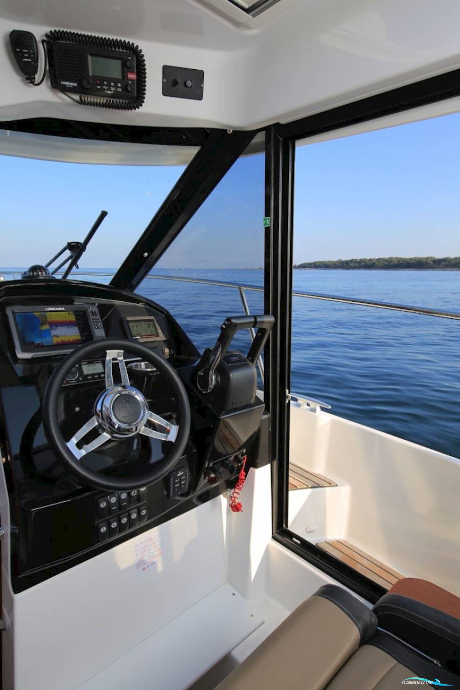 Jeanneau Merry Fisher 895 Cruiser