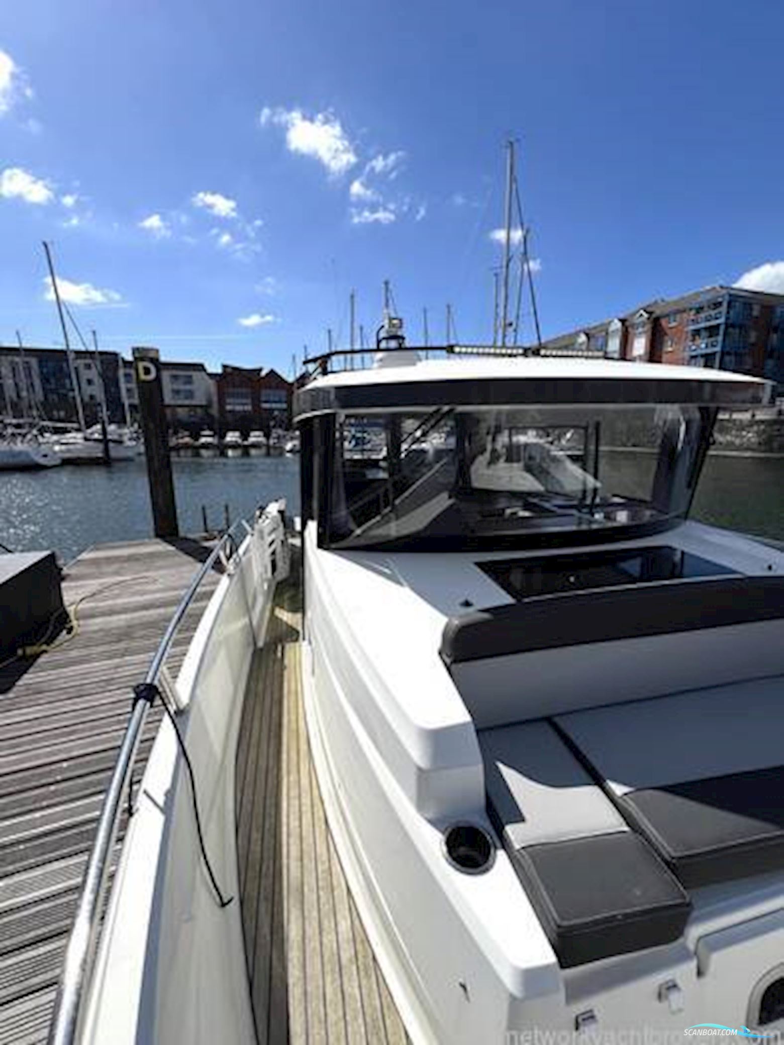 Jeanneau Merry Fisher 895 Marlin