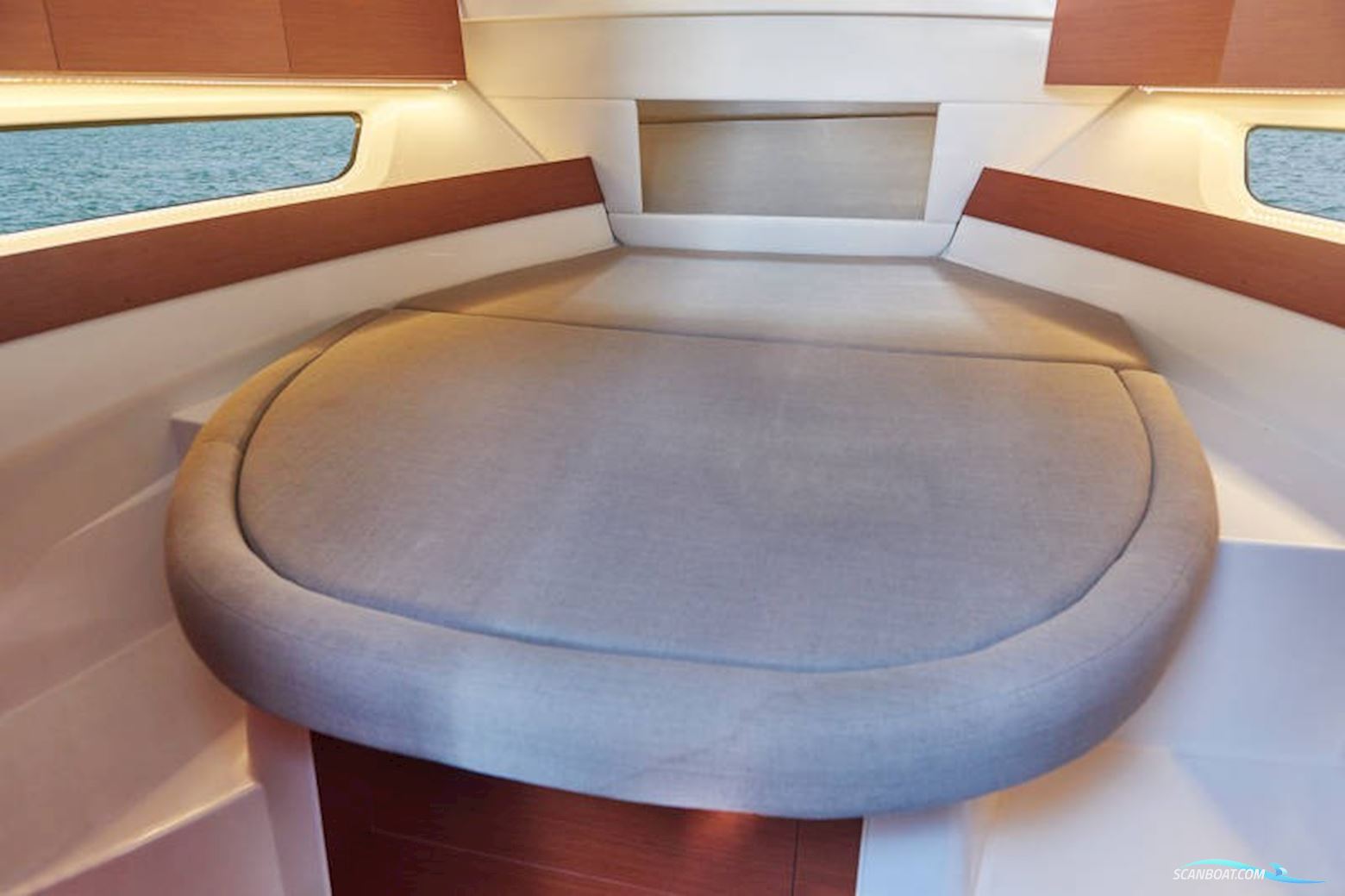 Jeanneau Merry Fisher 895 offshore Full options with Joystick