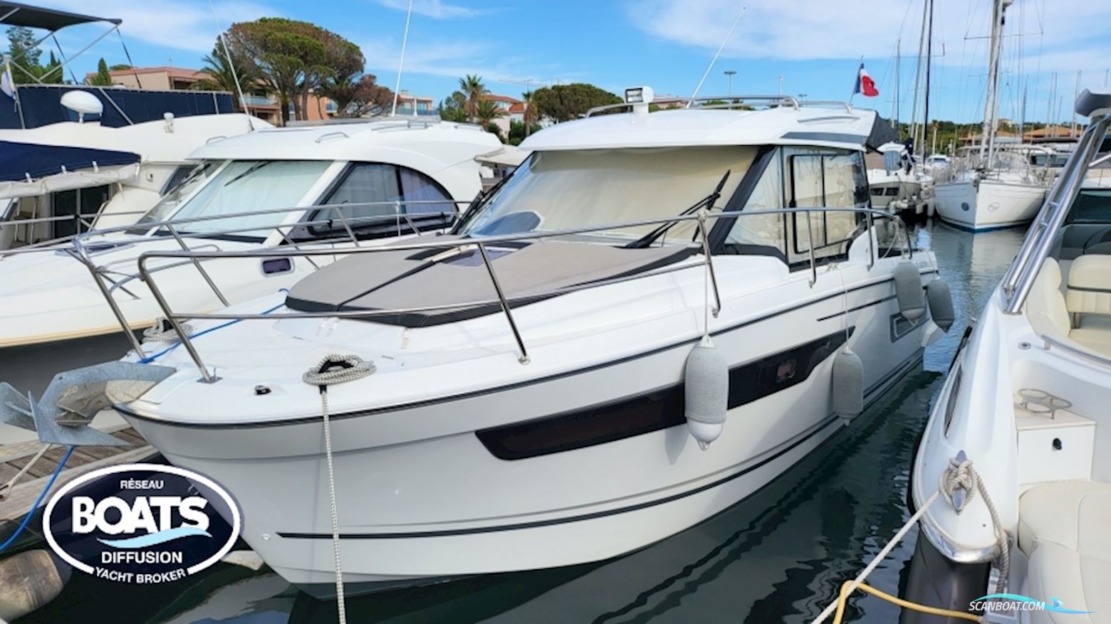Jeanneau Merry Fisher 895 Offshore Motorboat 2021, with Suzuki engine, France
