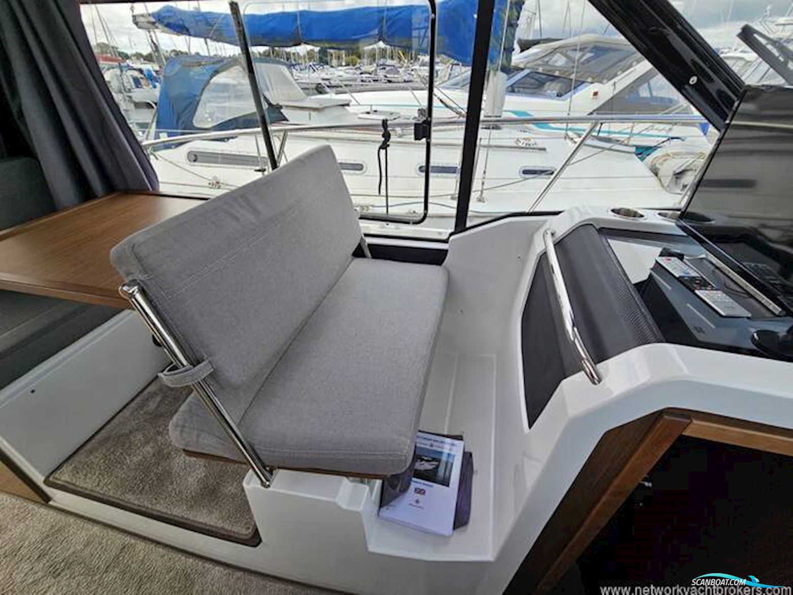 Jeanneau Merry Fisher 895 Offshore