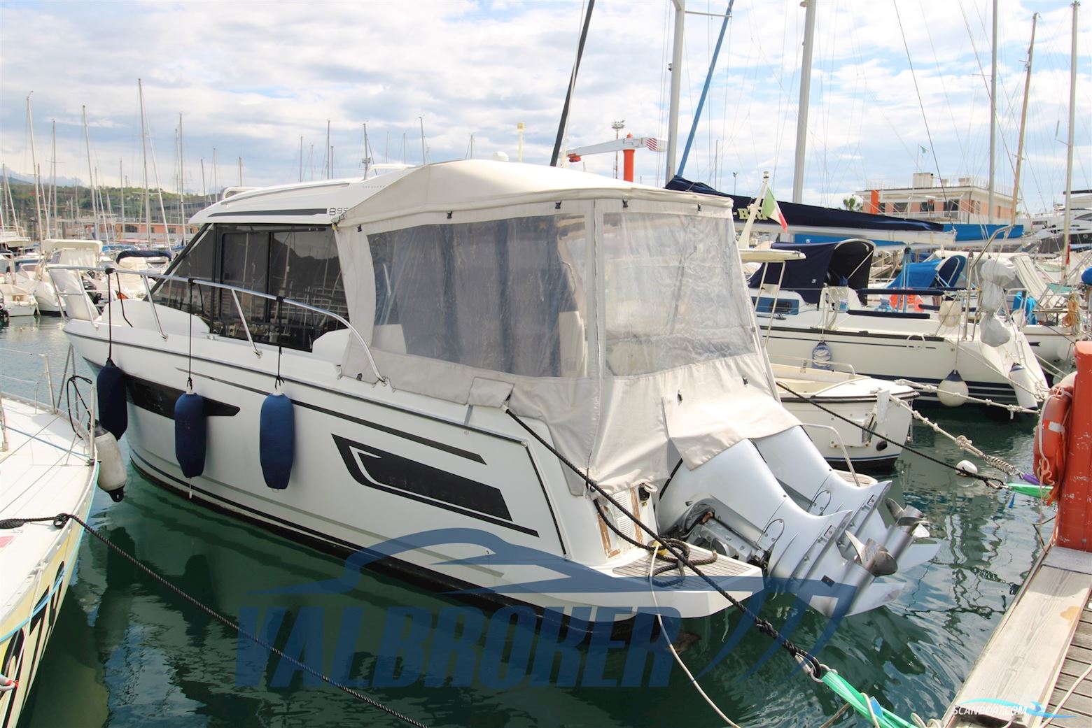 Jeanneau Merry Fisher 895 Offshore Motorboat 2018, with Honda BF 150 AK2 XU engine, Italy