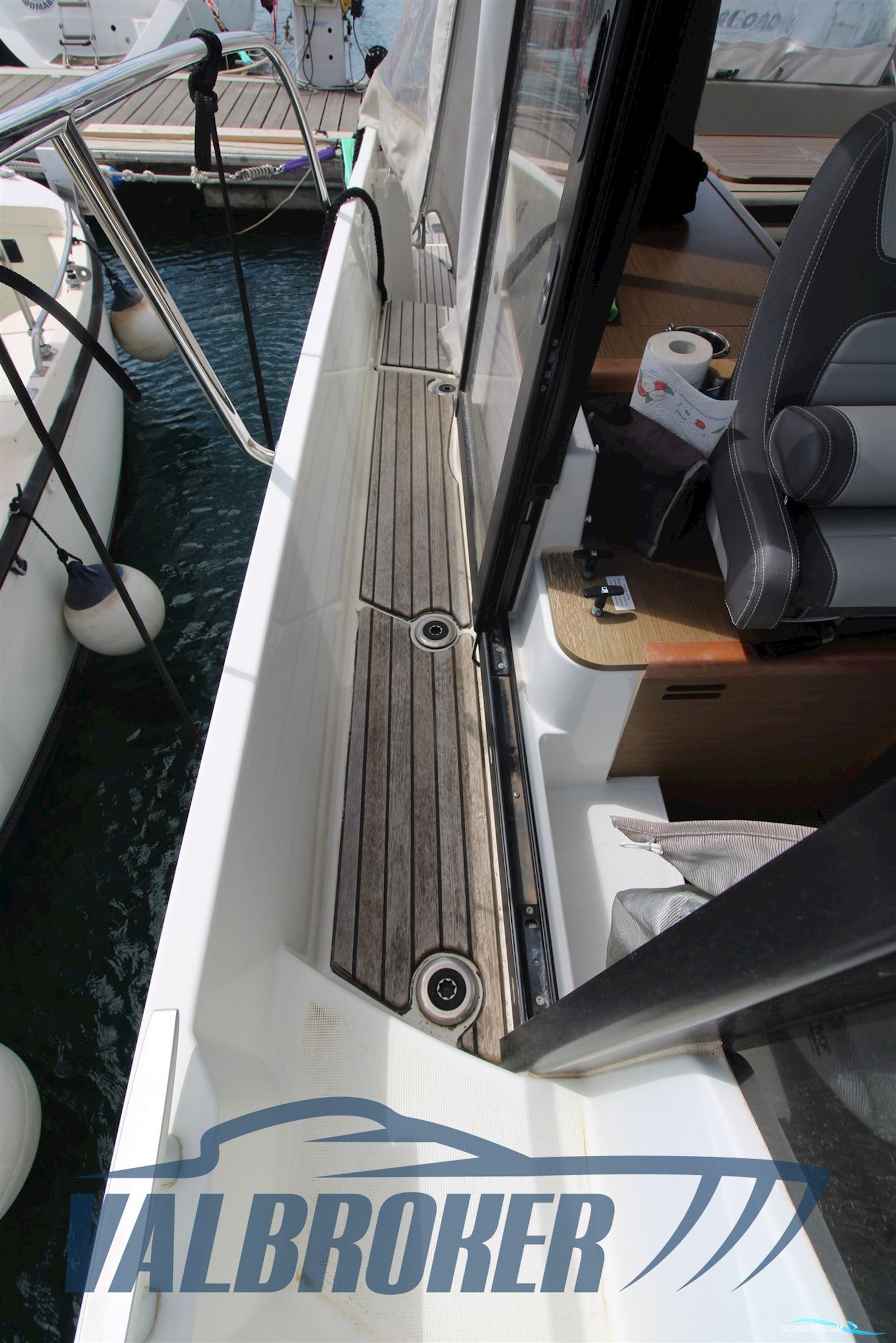 Jeanneau Merry Fisher 895 Offshore